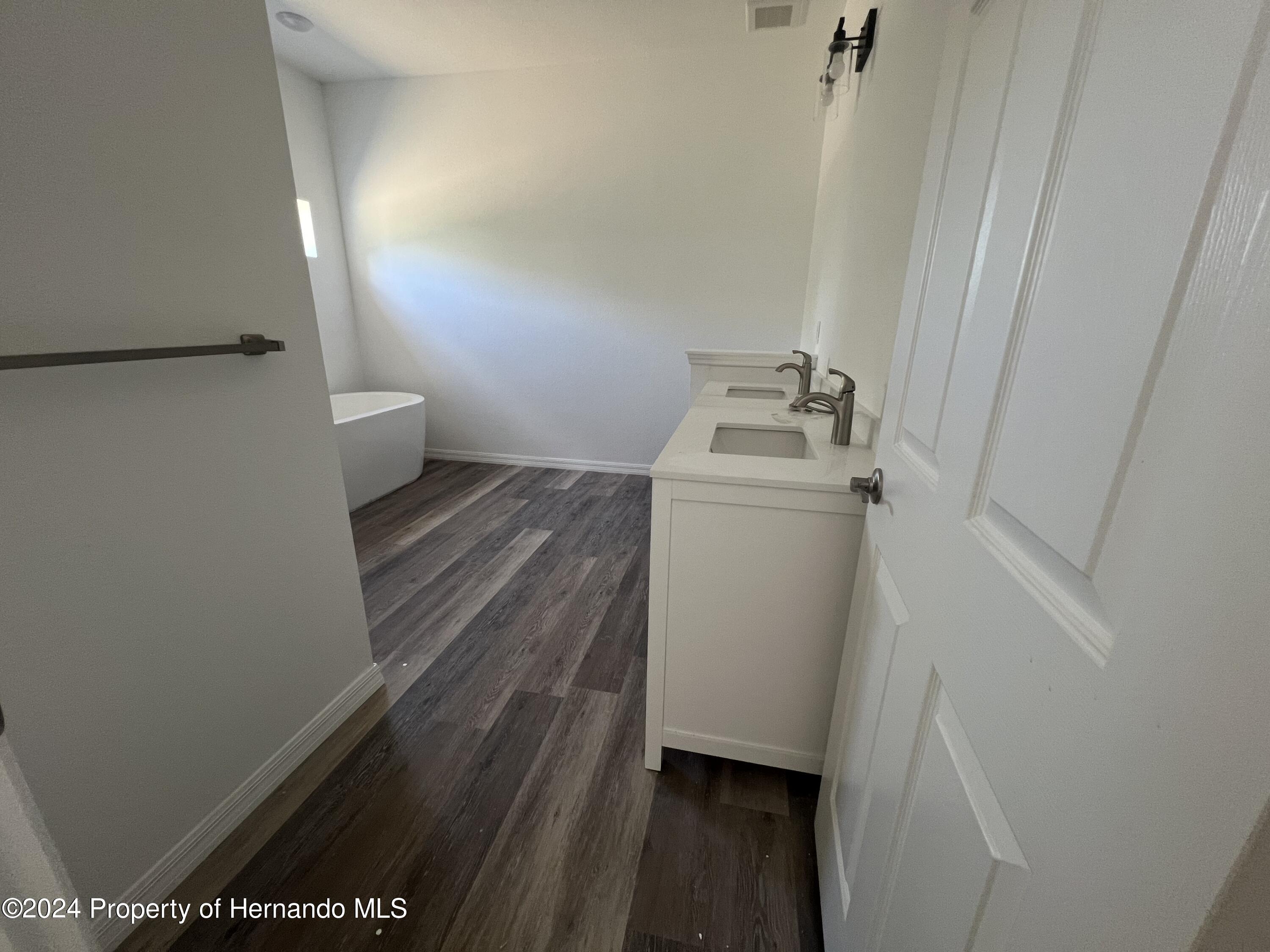 12456 House Finch Road