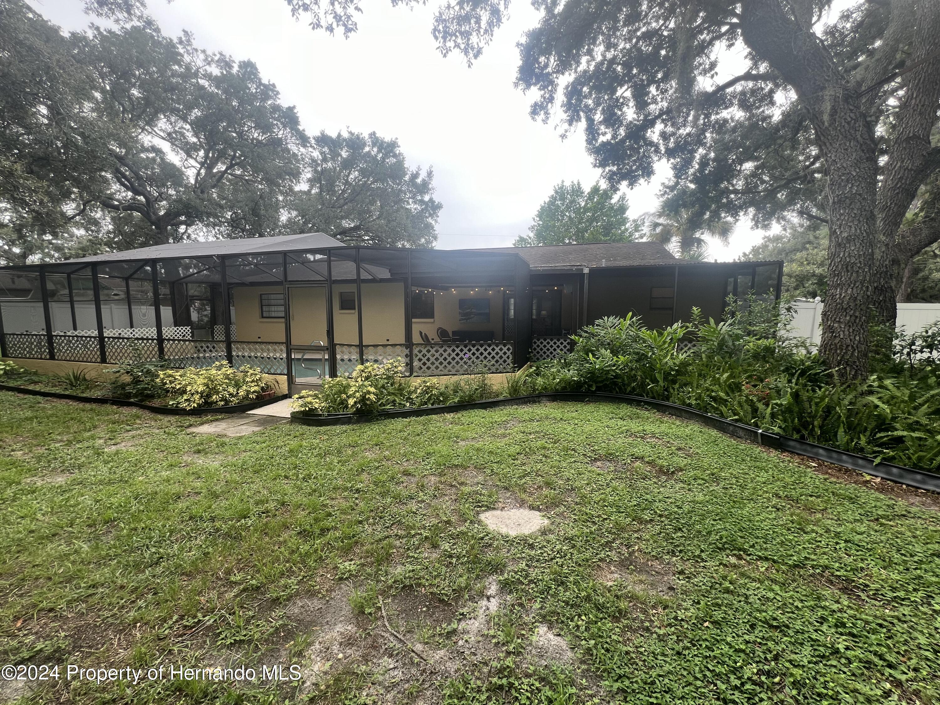 1489 Meadow Lark Road