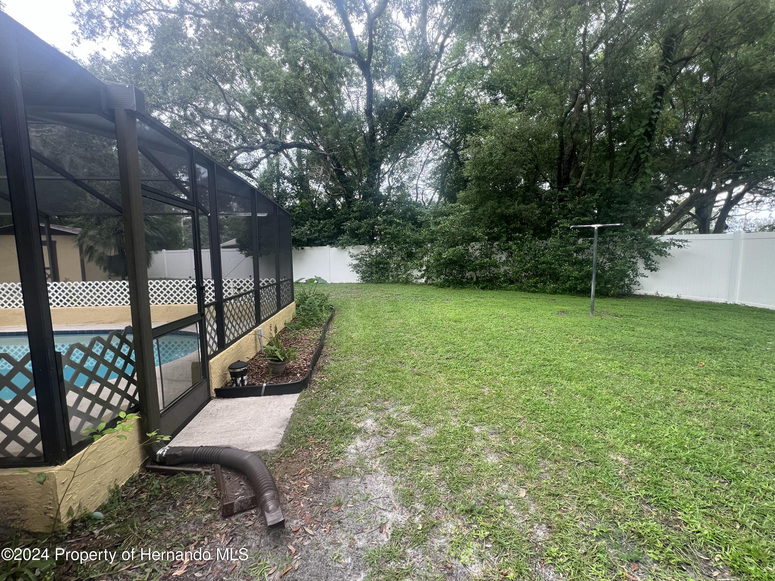 1489 Meadow Lark Road