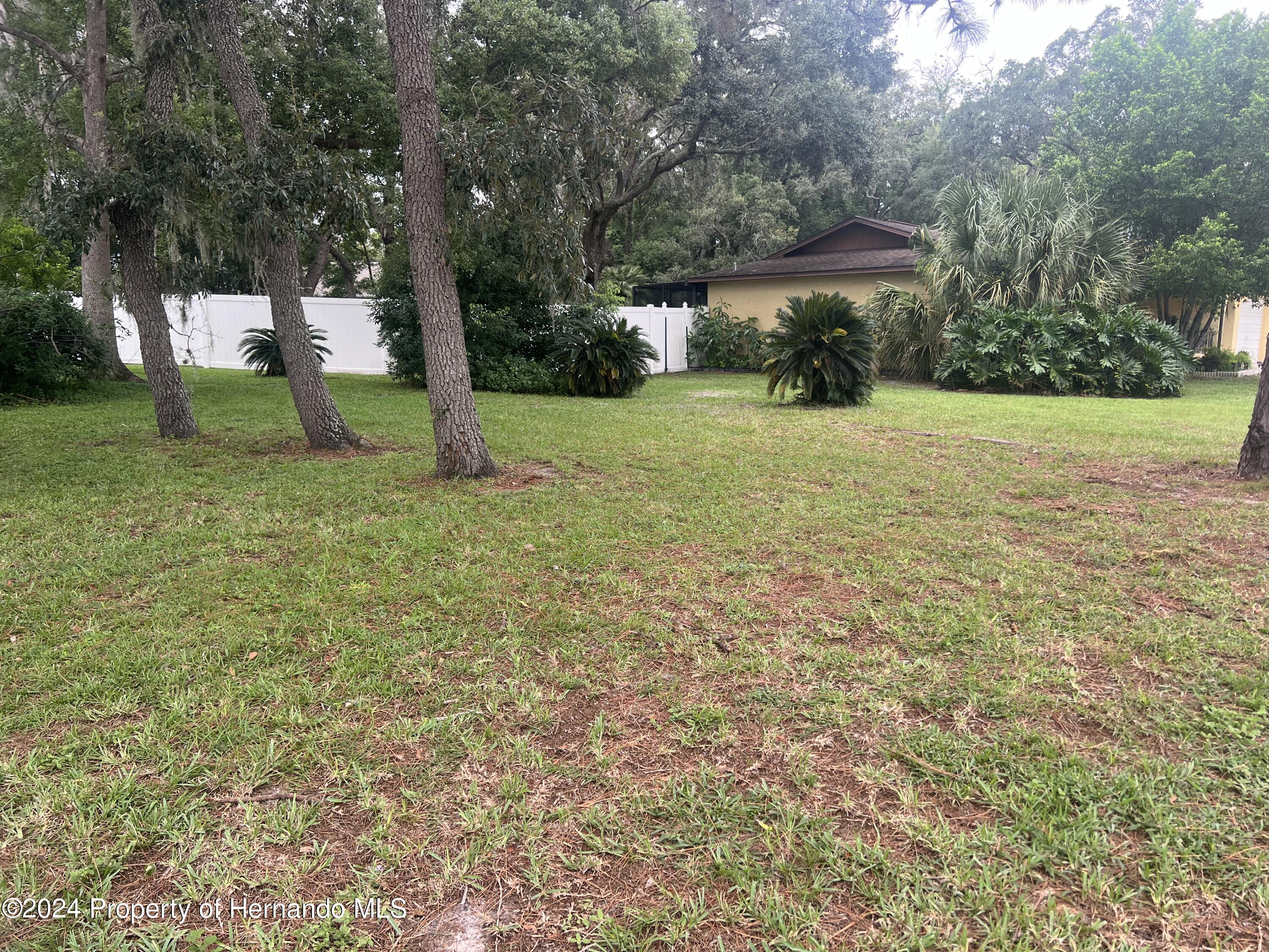 1489 Meadow Lark Road