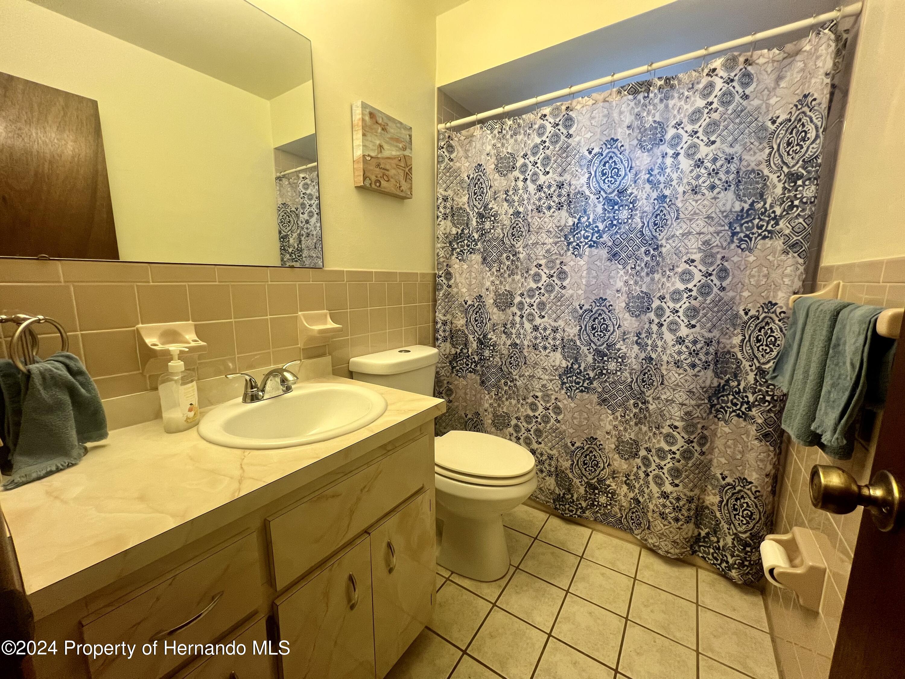 1489 Meadow Lark Road