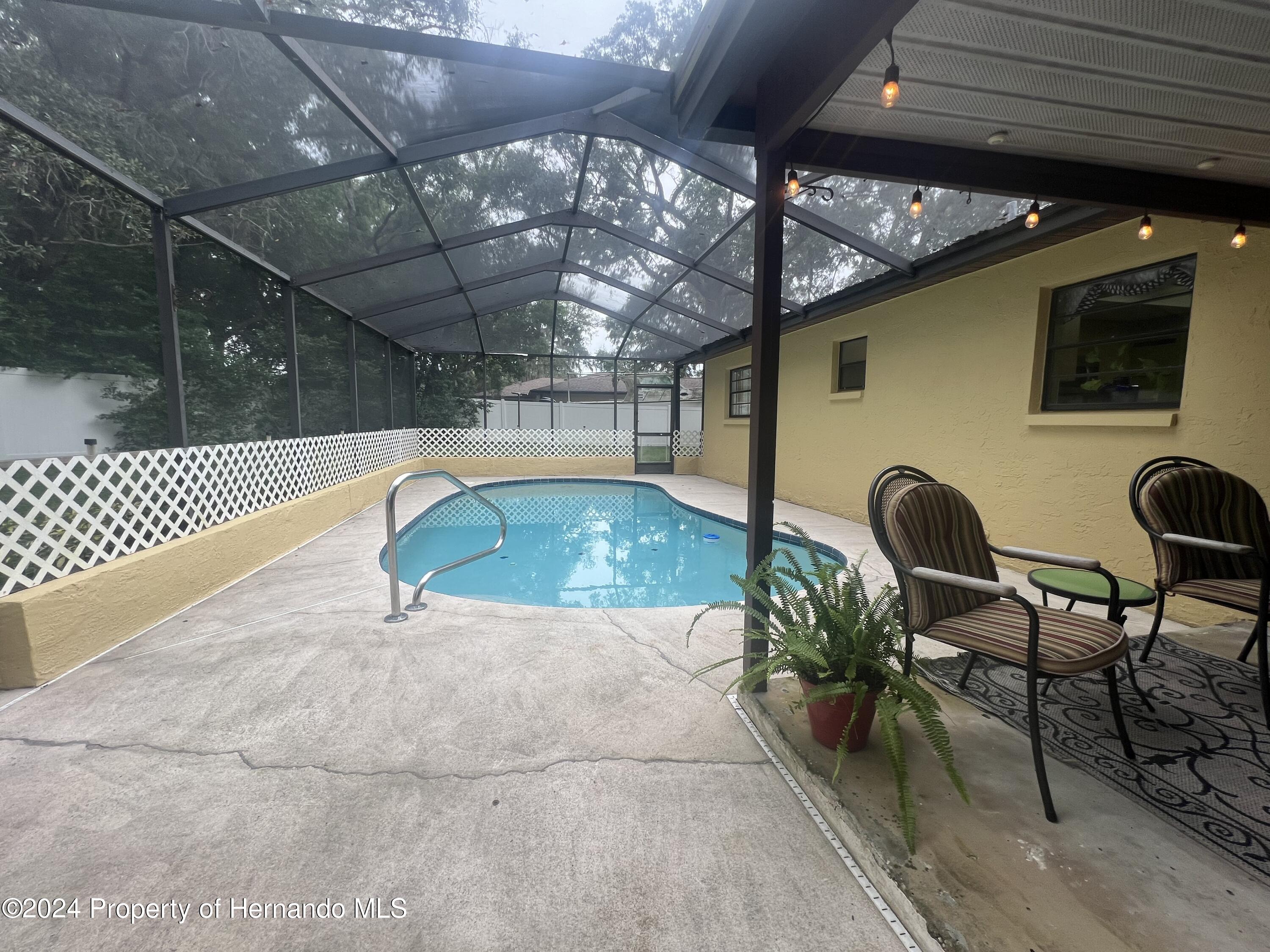 1489 Meadow Lark Road