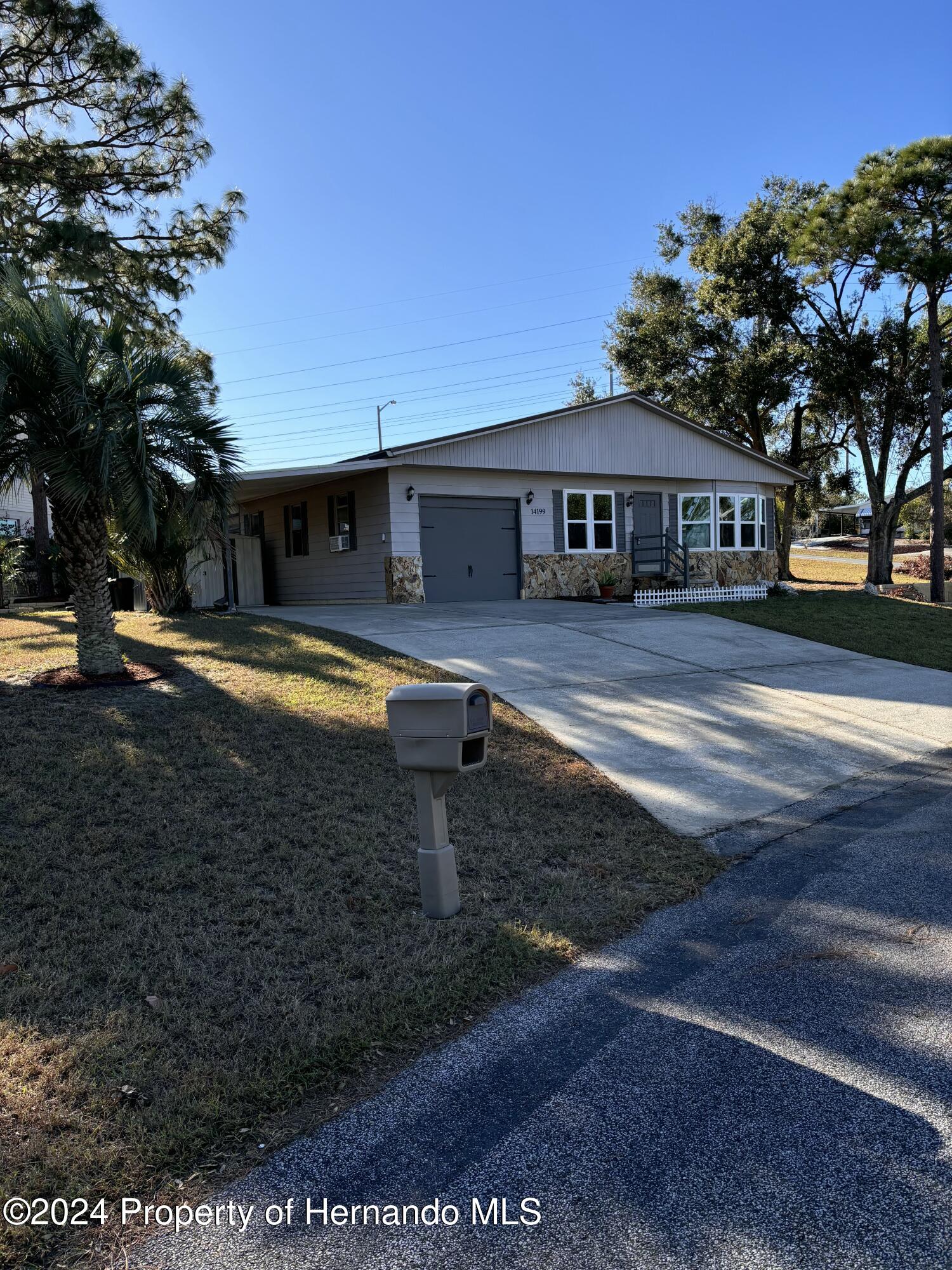 14199 Brookridge Boulevard