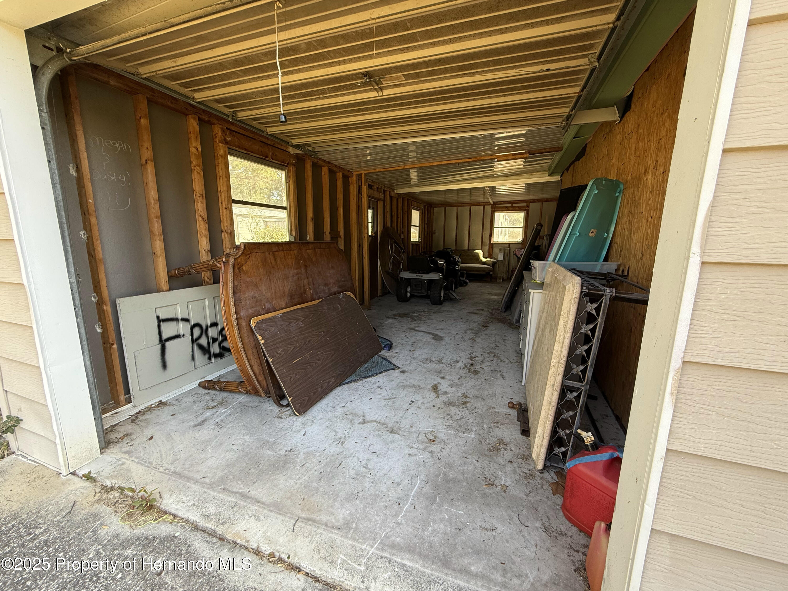 5791 W Holiday Street