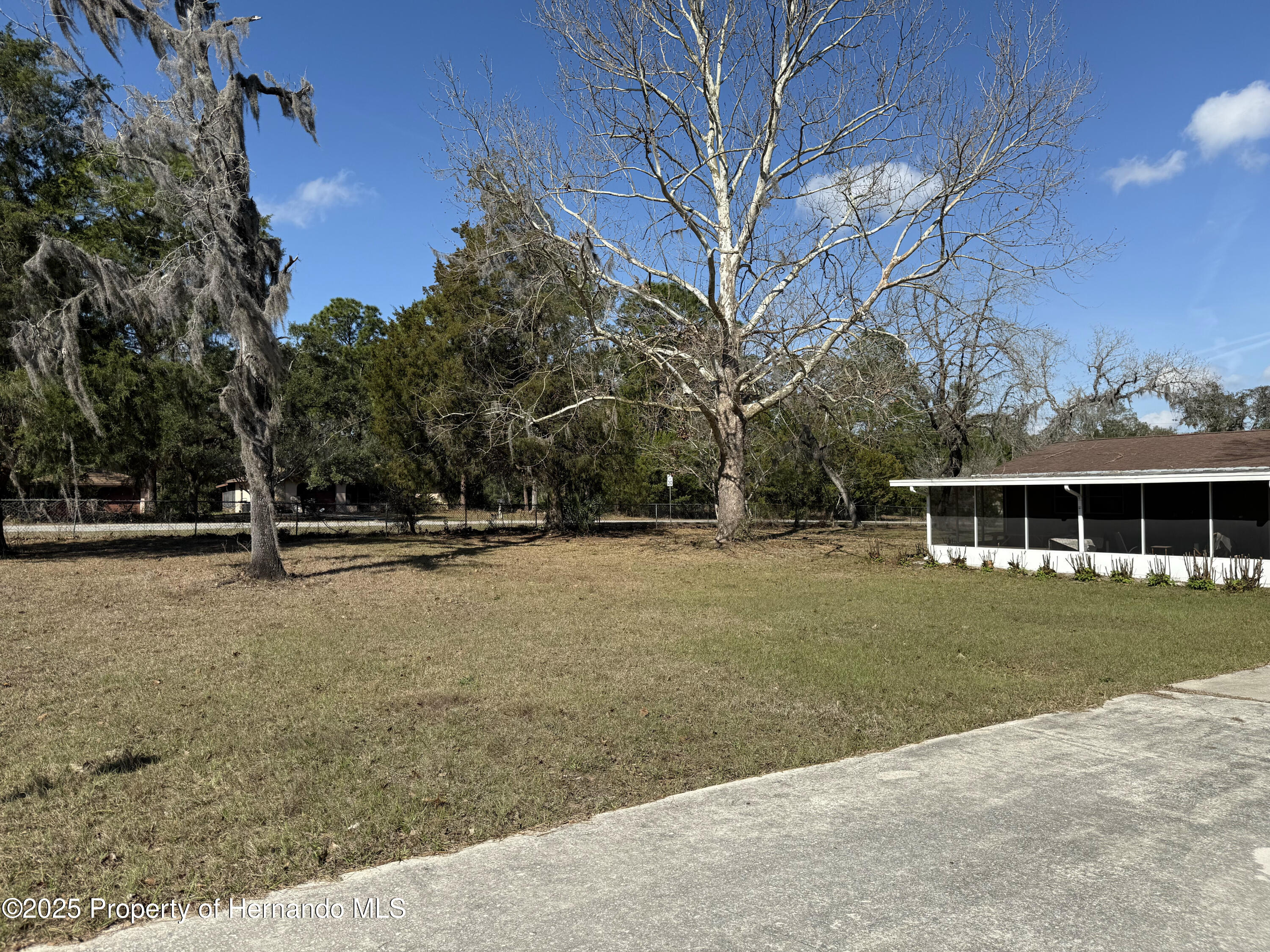 5791 W Holiday Street