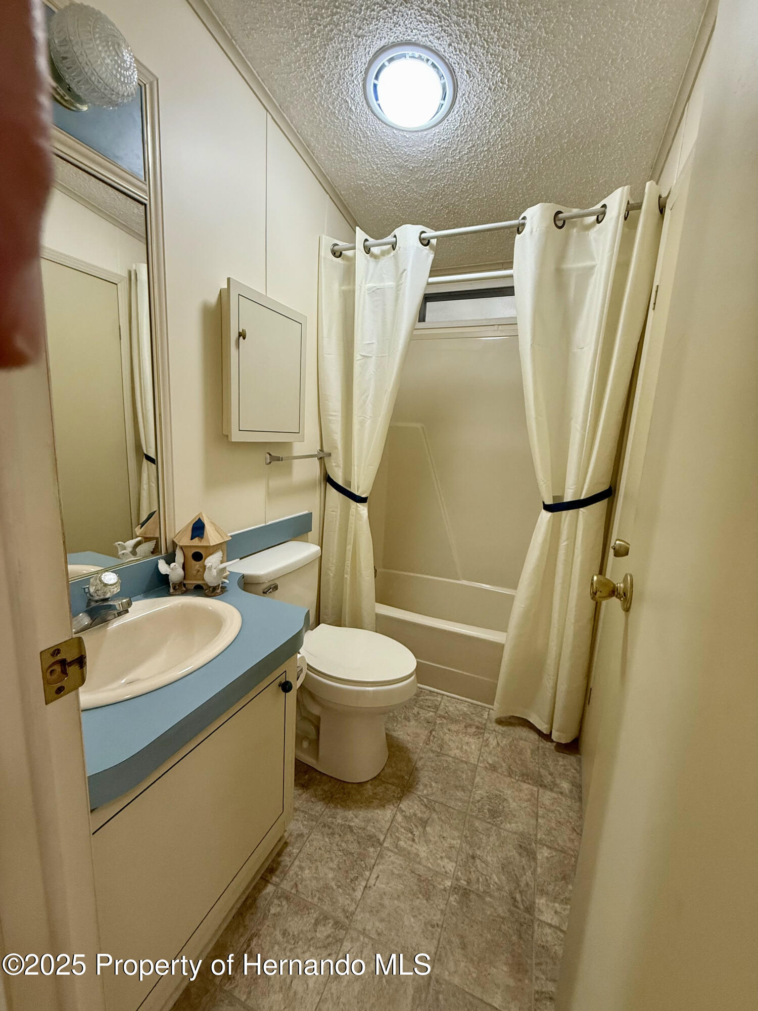 7358 First Loop Avenue