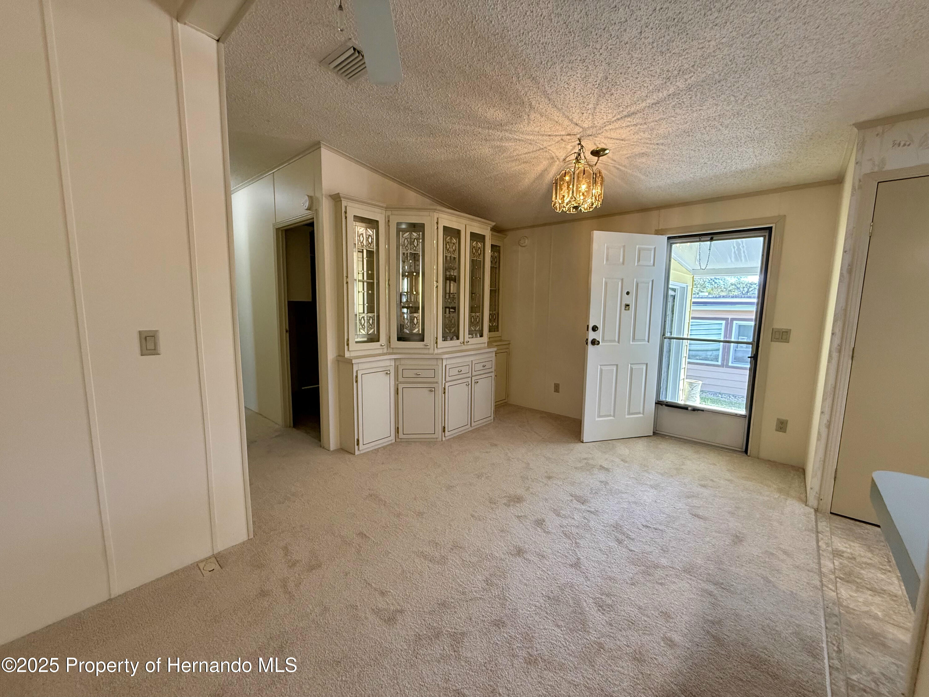 7358 First Loop Avenue