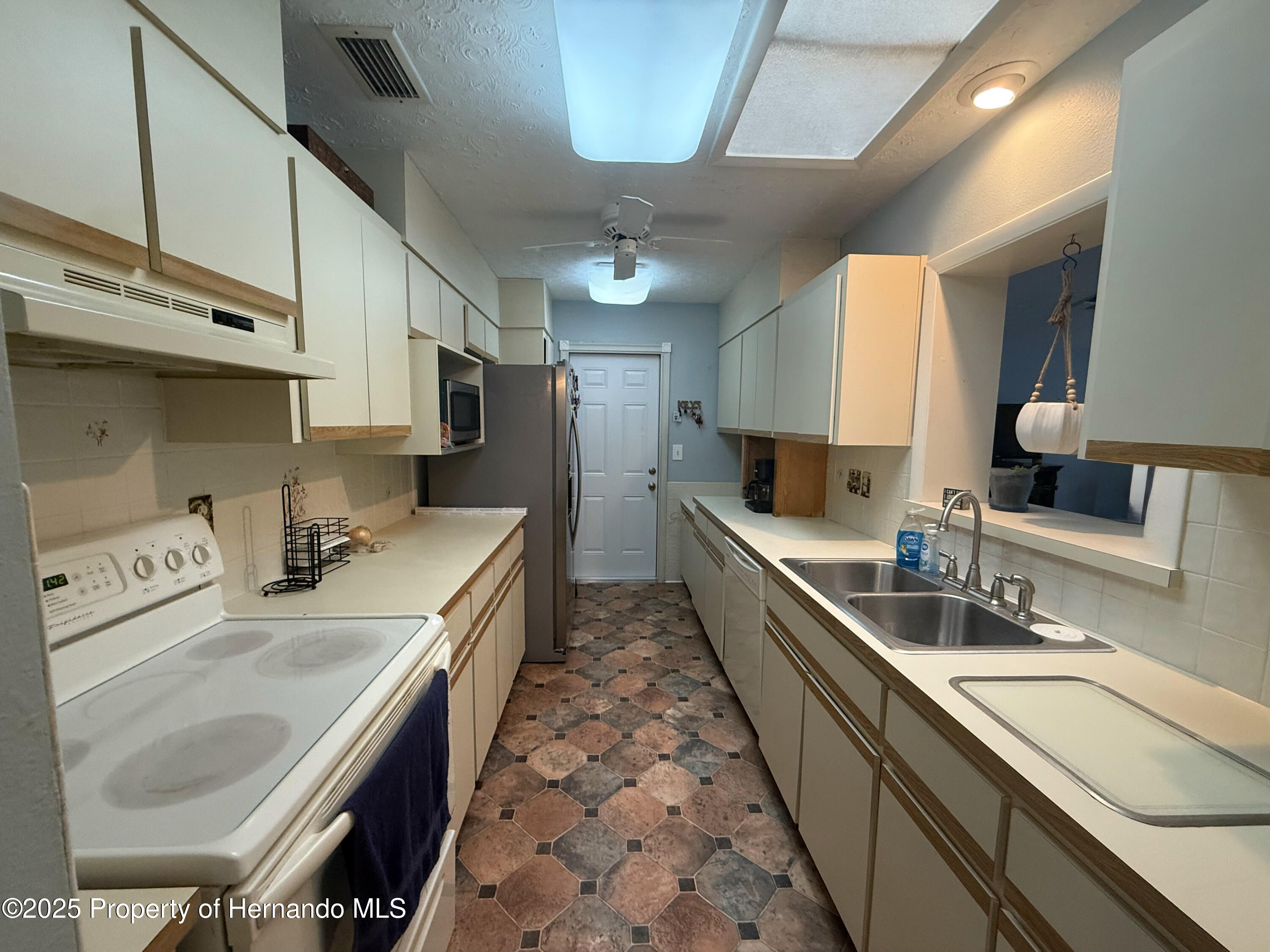 5173 Kirkland Avenue