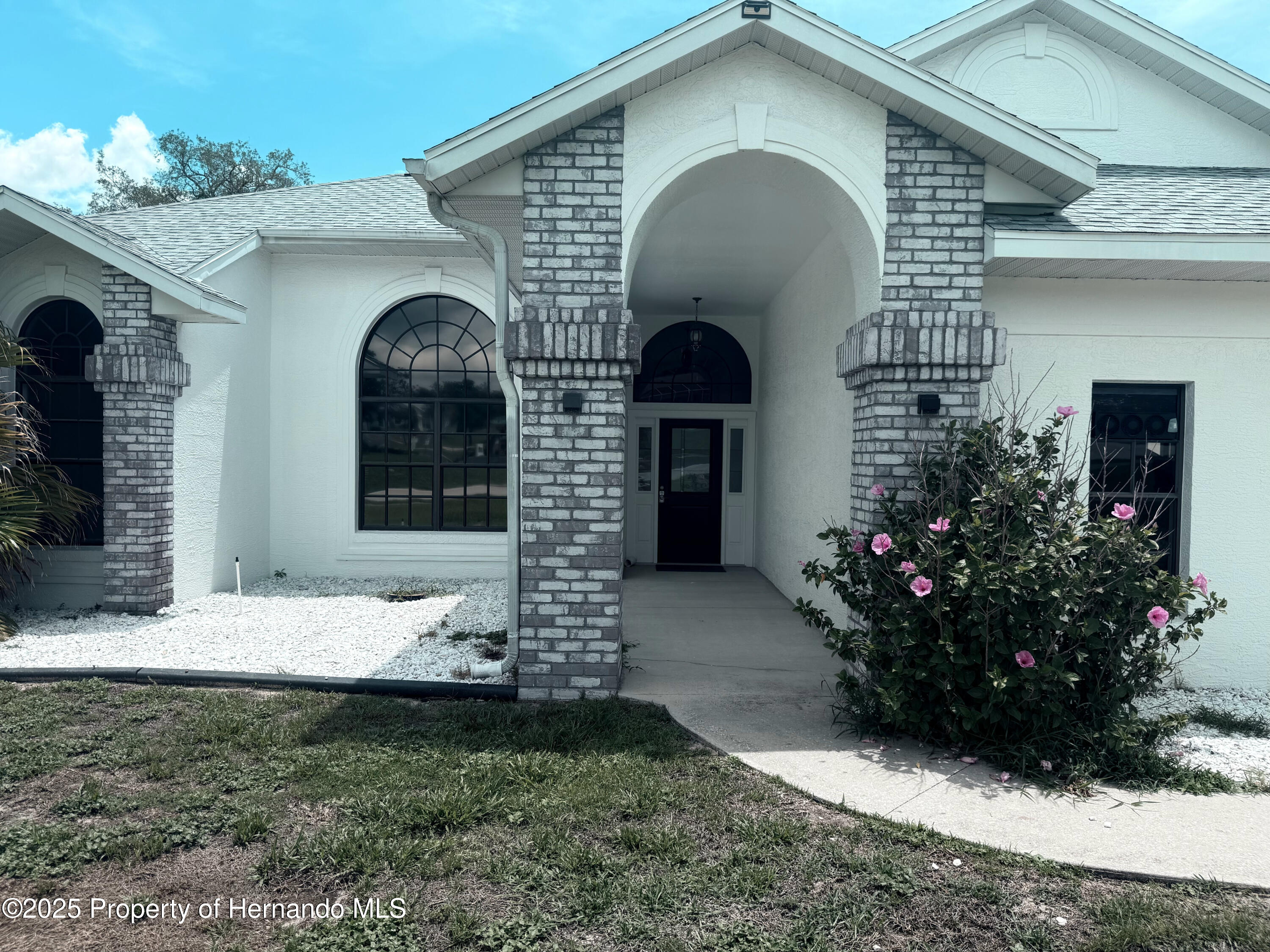 199 N Crystal Meadow Path