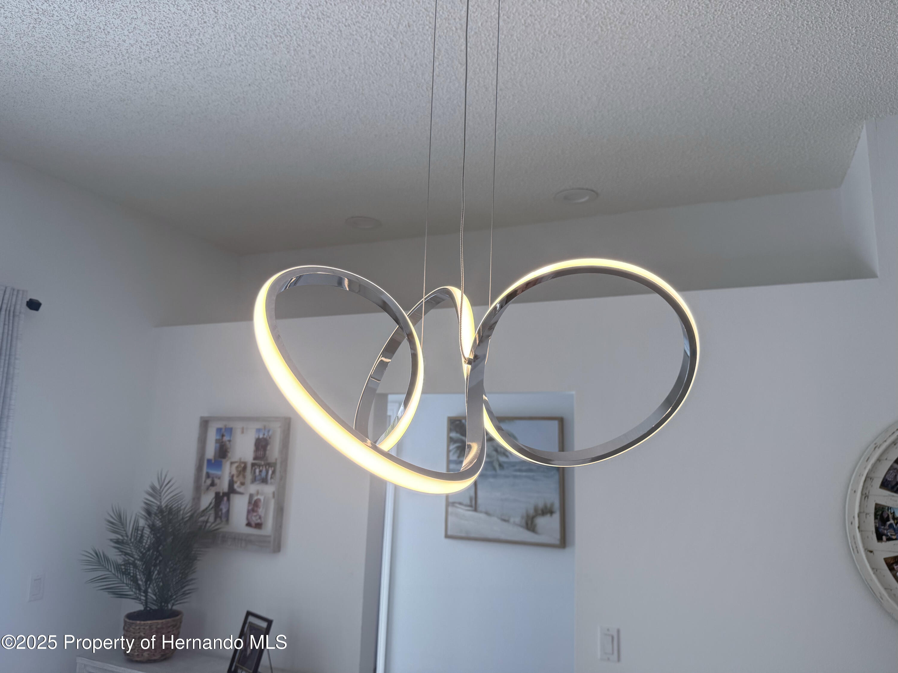 199 N Crystal Meadow Path