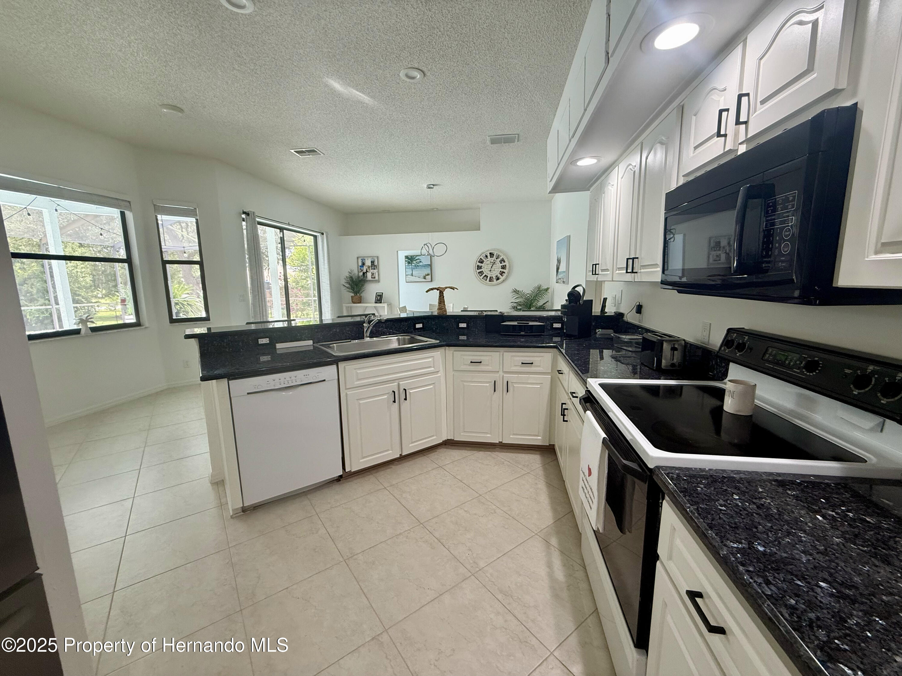 199 N Crystal Meadow Path