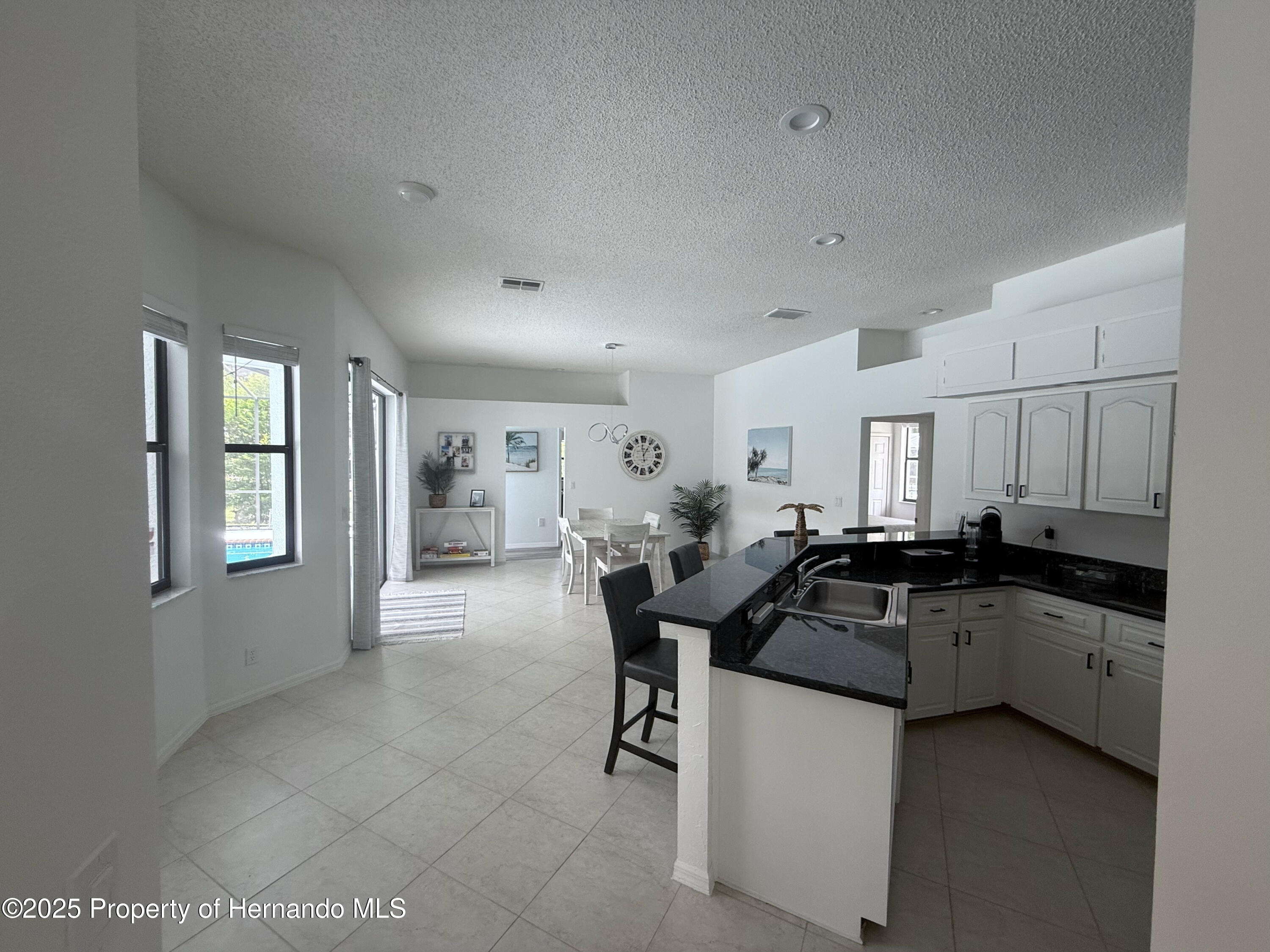 199 N Crystal Meadow Path