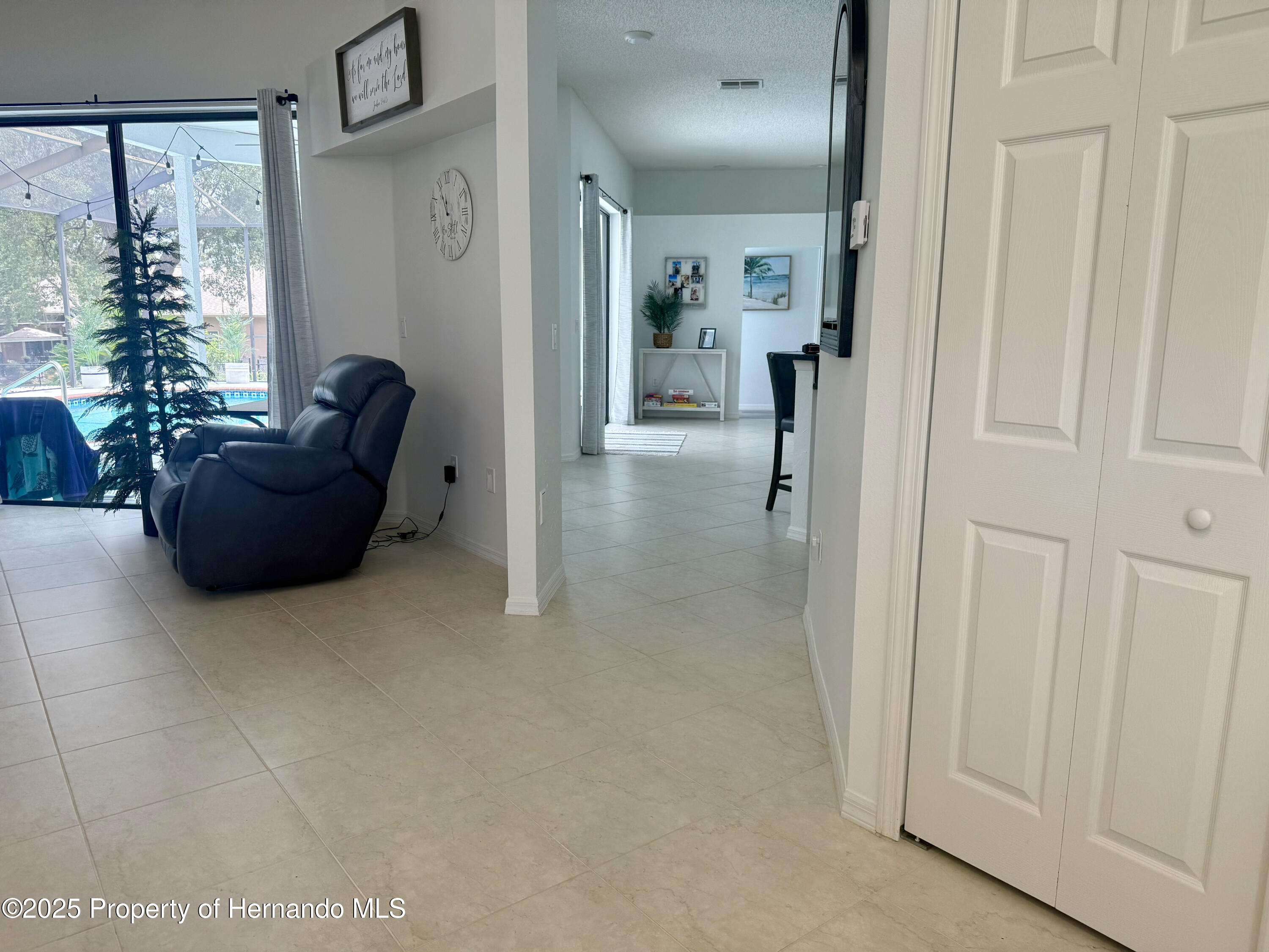 199 N Crystal Meadow Path