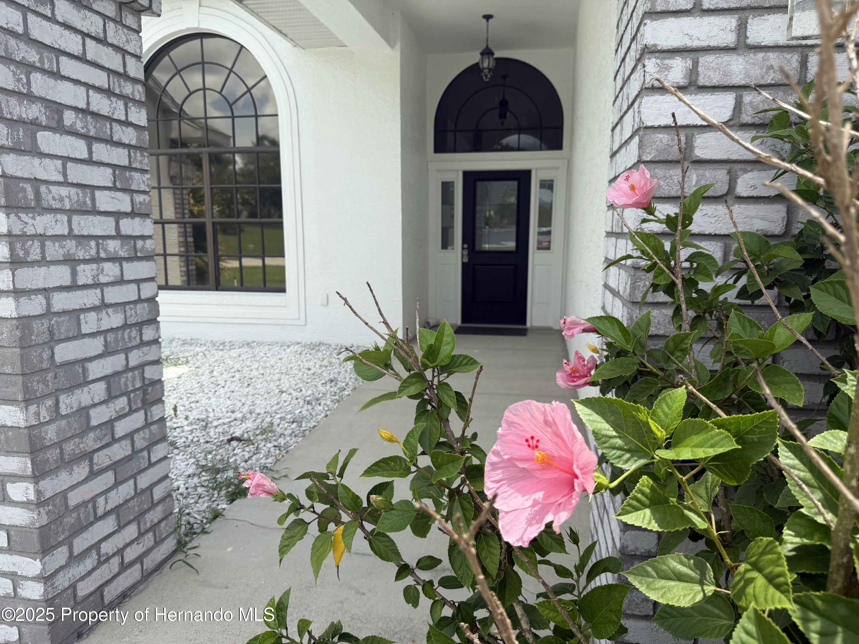 199 N Crystal Meadow Path