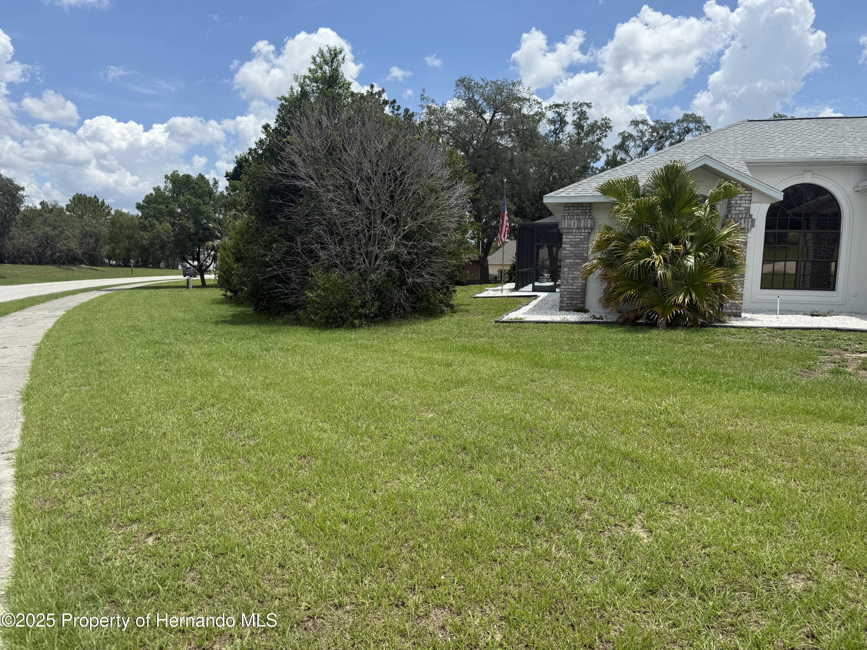 199 N Crystal Meadow Path