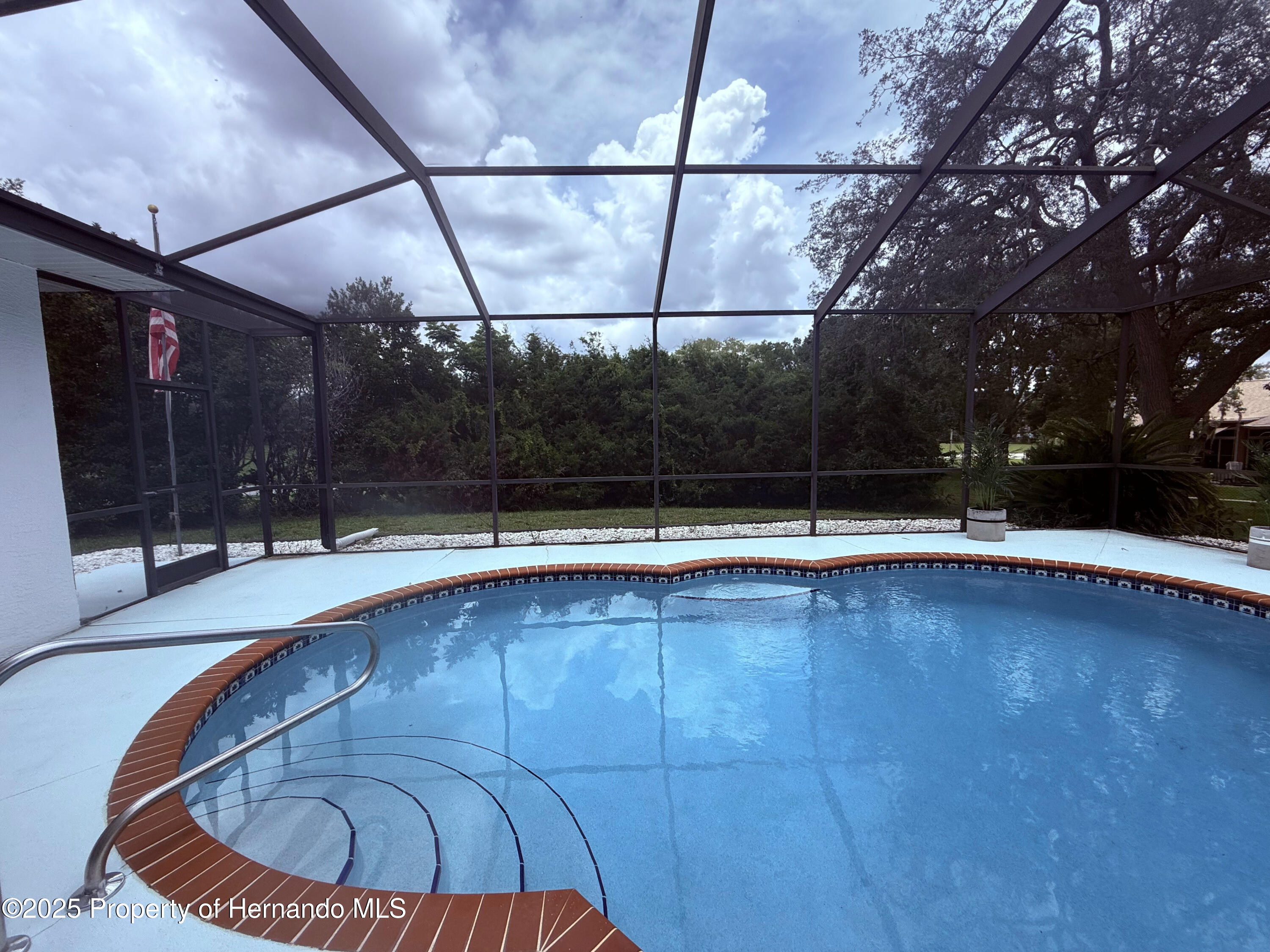 199 N Crystal Meadow Path