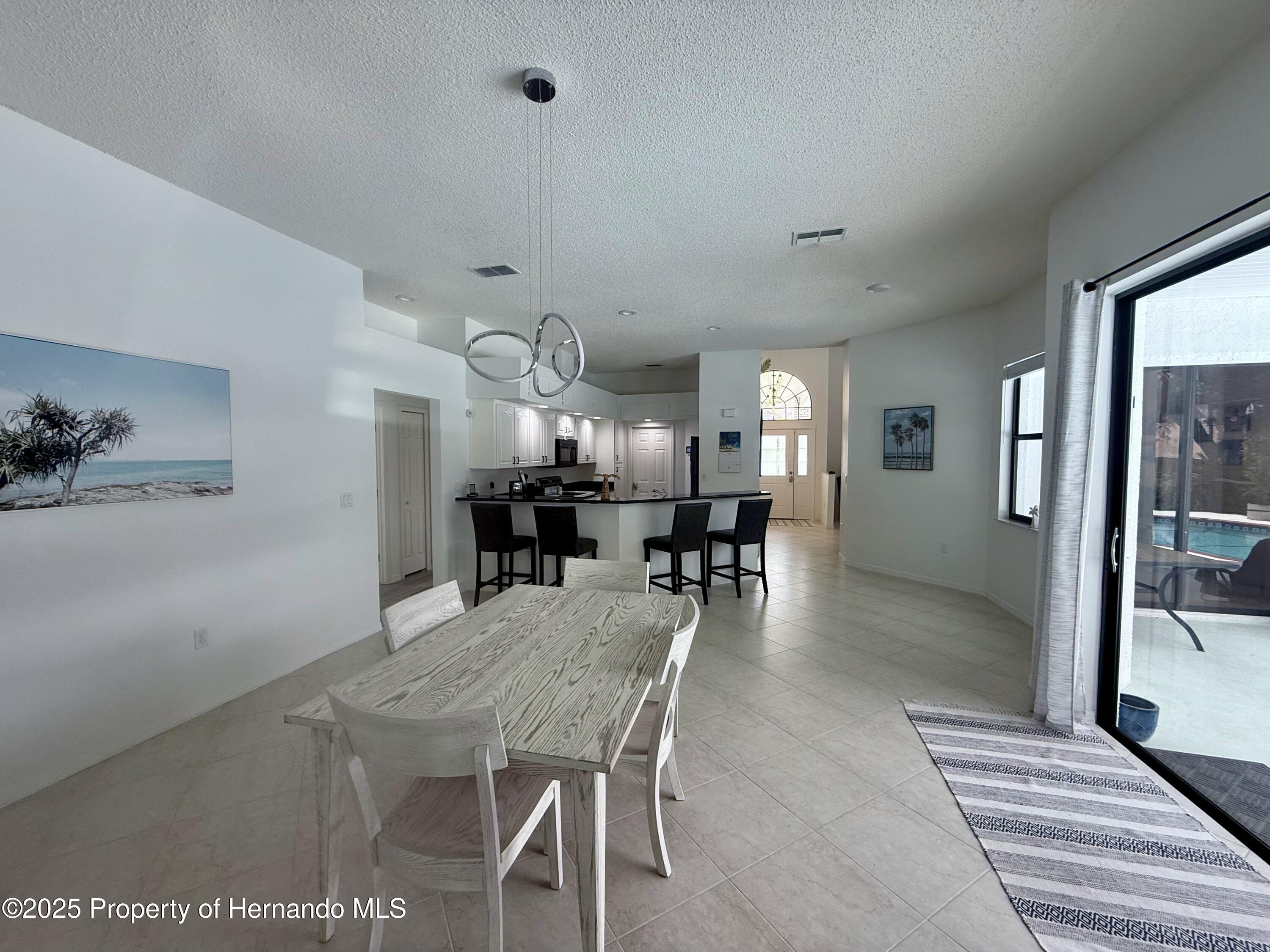 199 N Crystal Meadow Path