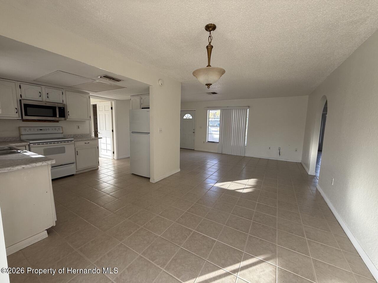 8991 Lismore Court