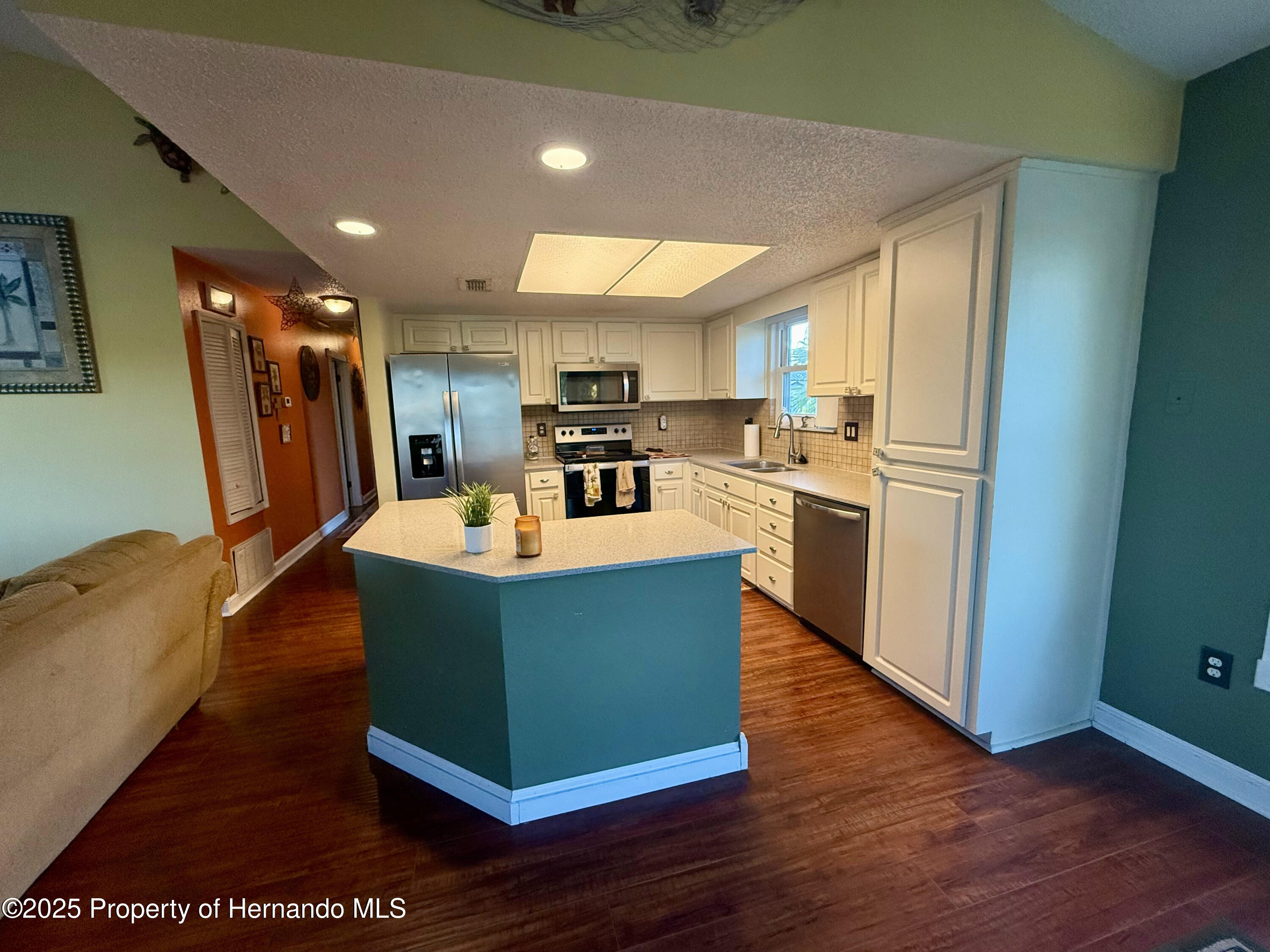 3338 Fernleaf Drive