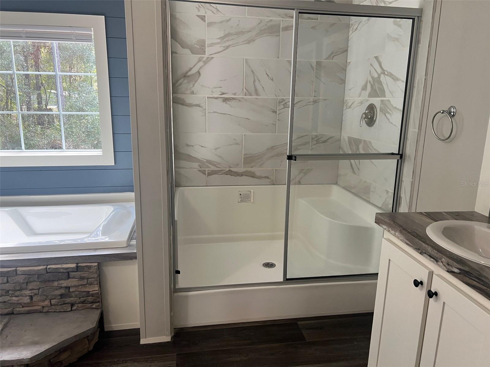 6434 W CHERRYWOOD ST