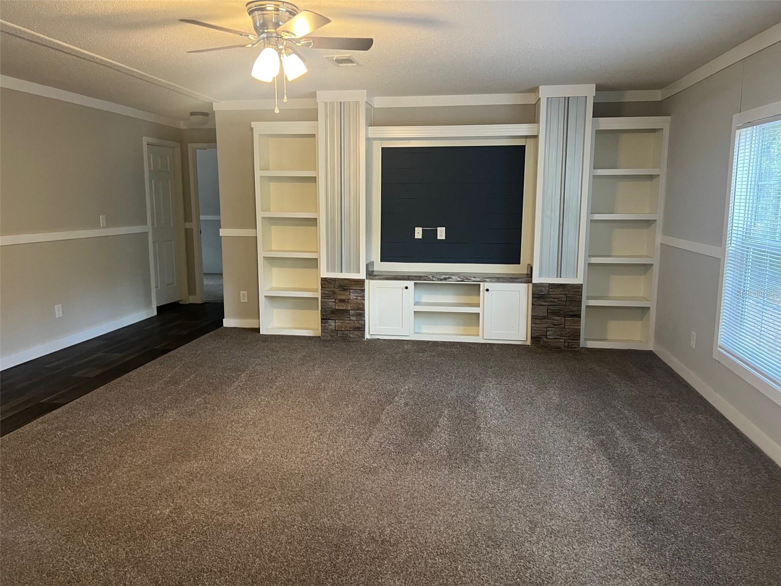 6434 W CHERRYWOOD ST