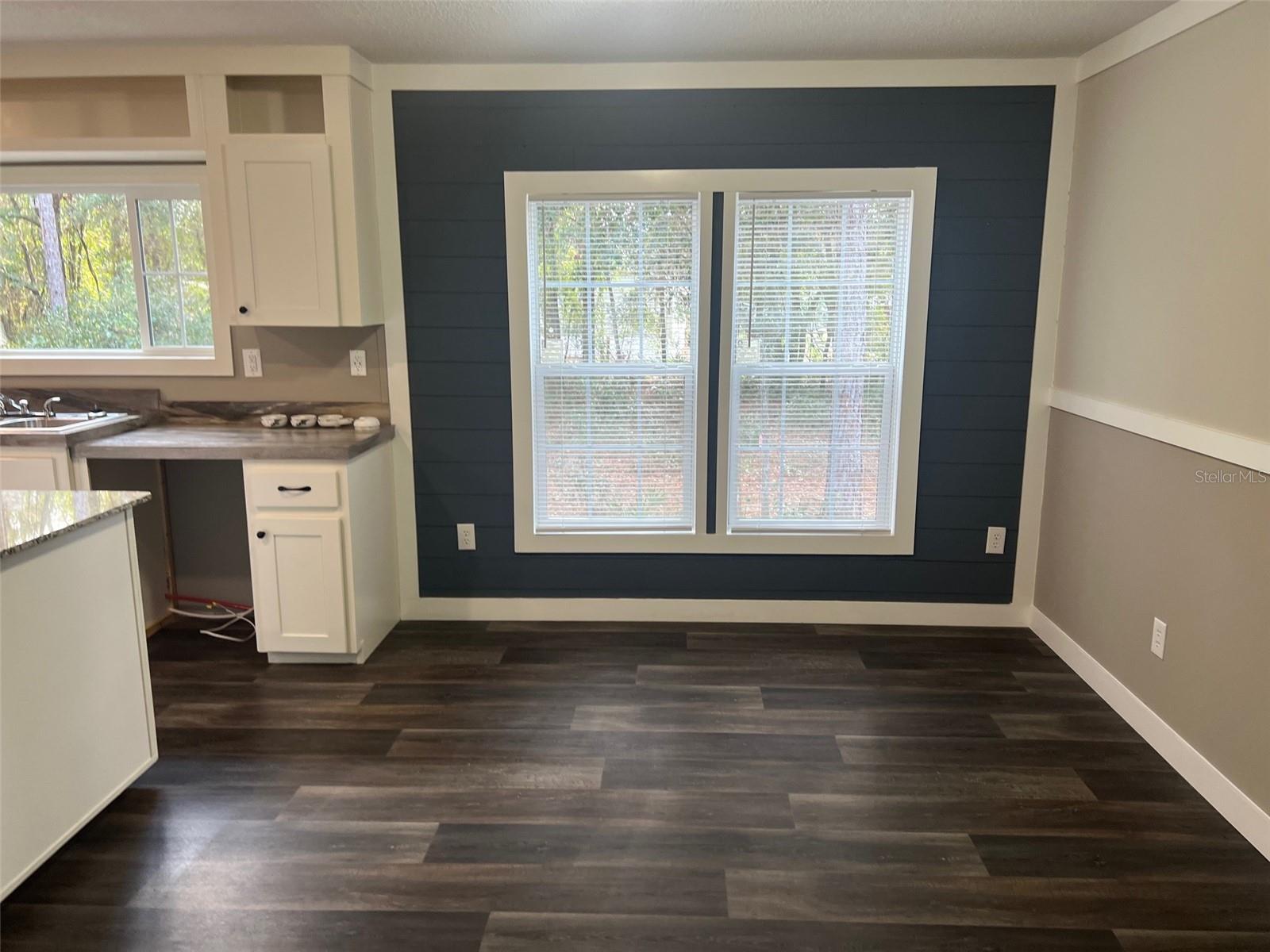 6434 W CHERRYWOOD ST