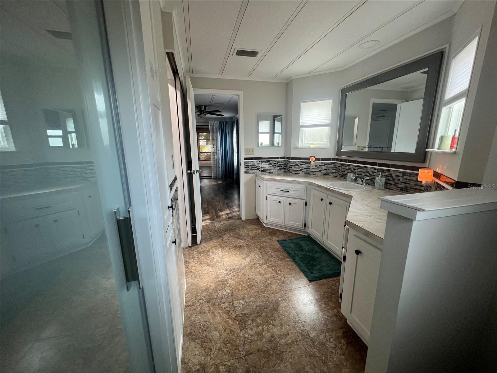 14199 BROOKRIDGE BLVD