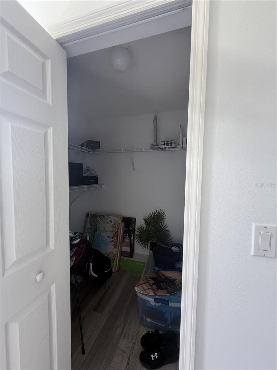 199 N CRYSTAL MEADOW PATH