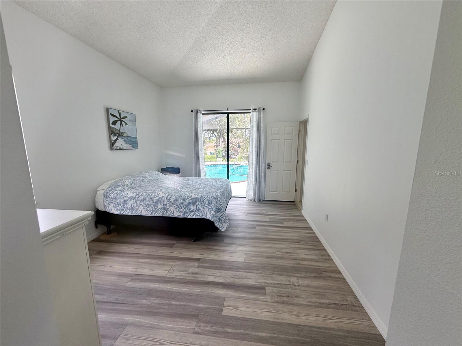 199 N CRYSTAL MEADOW PATH