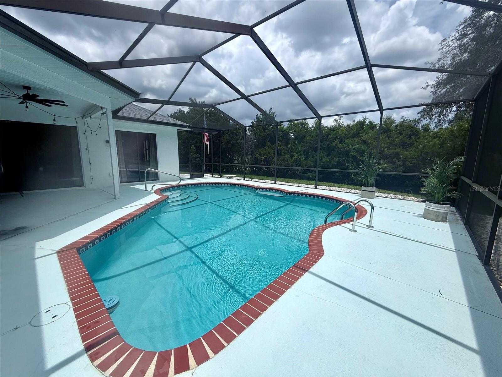 199 N CRYSTAL MEADOW PATH