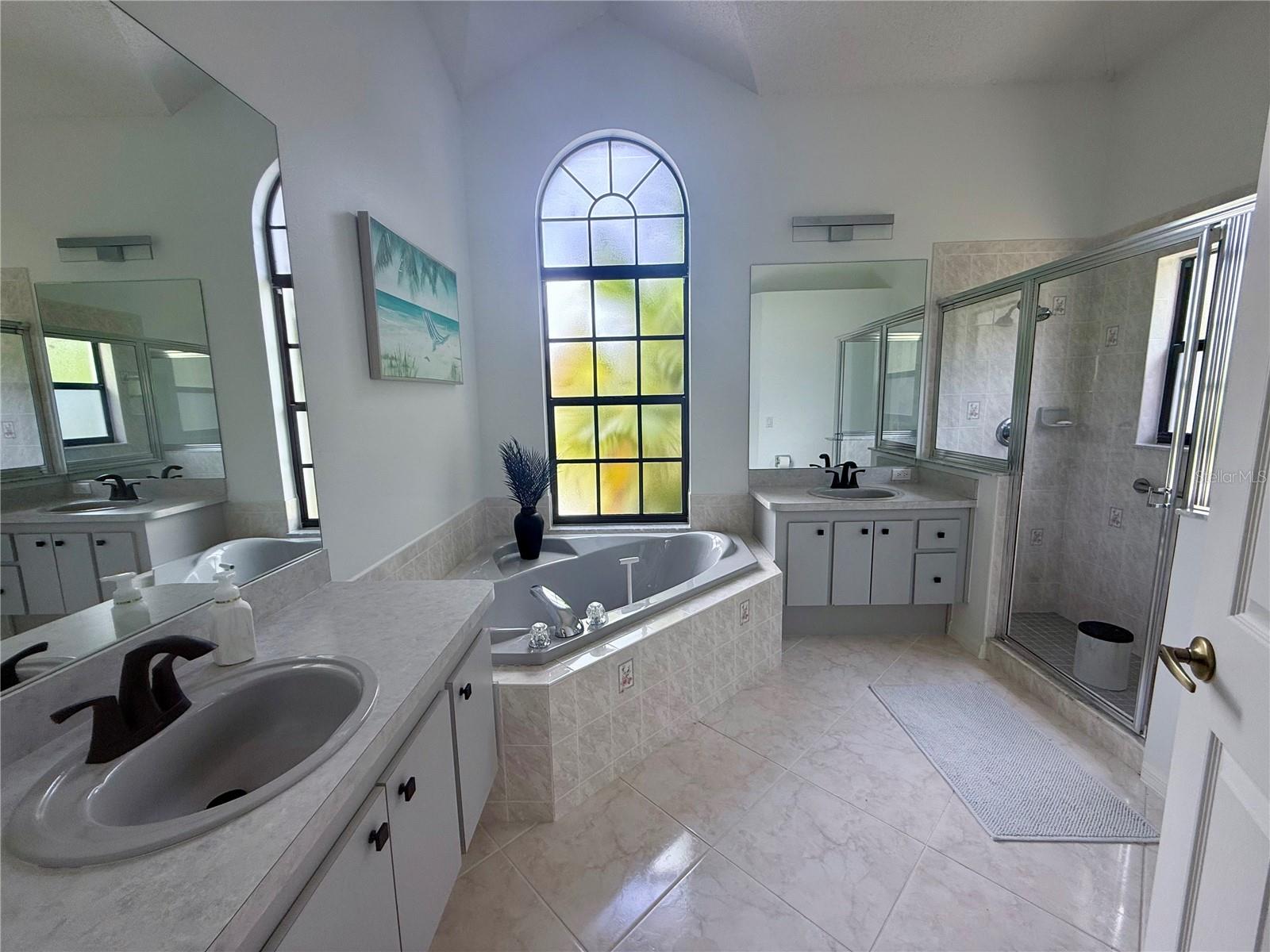 199 N CRYSTAL MEADOW PATH