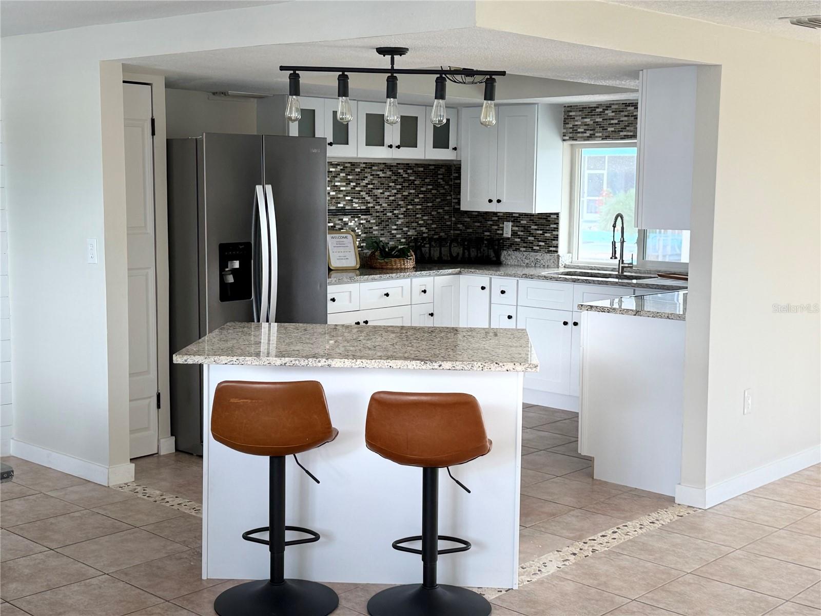 9927 ISLAND HARBOR DR