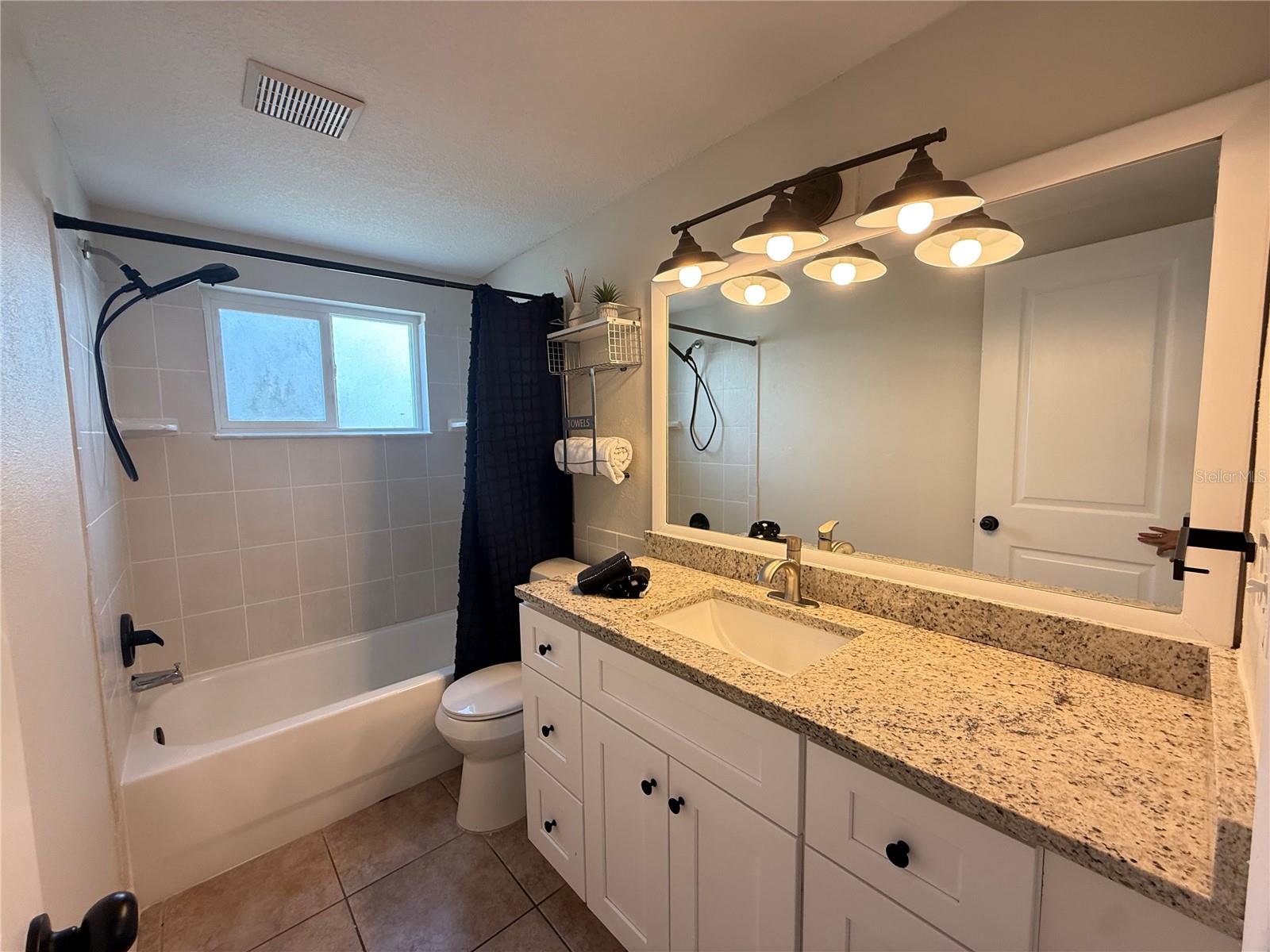 9927 ISLAND HARBOR DR