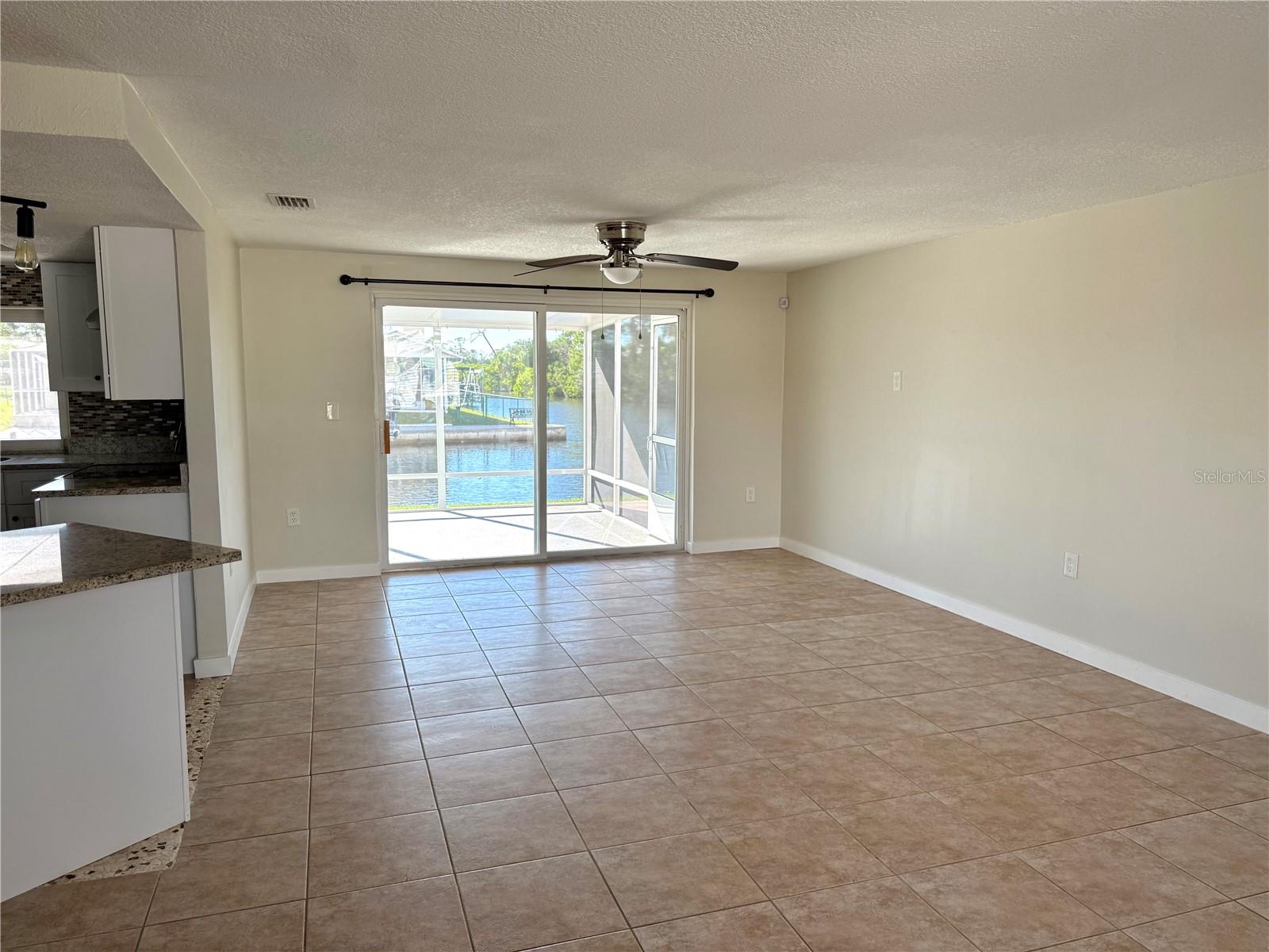 9927 ISLAND HARBOR DR