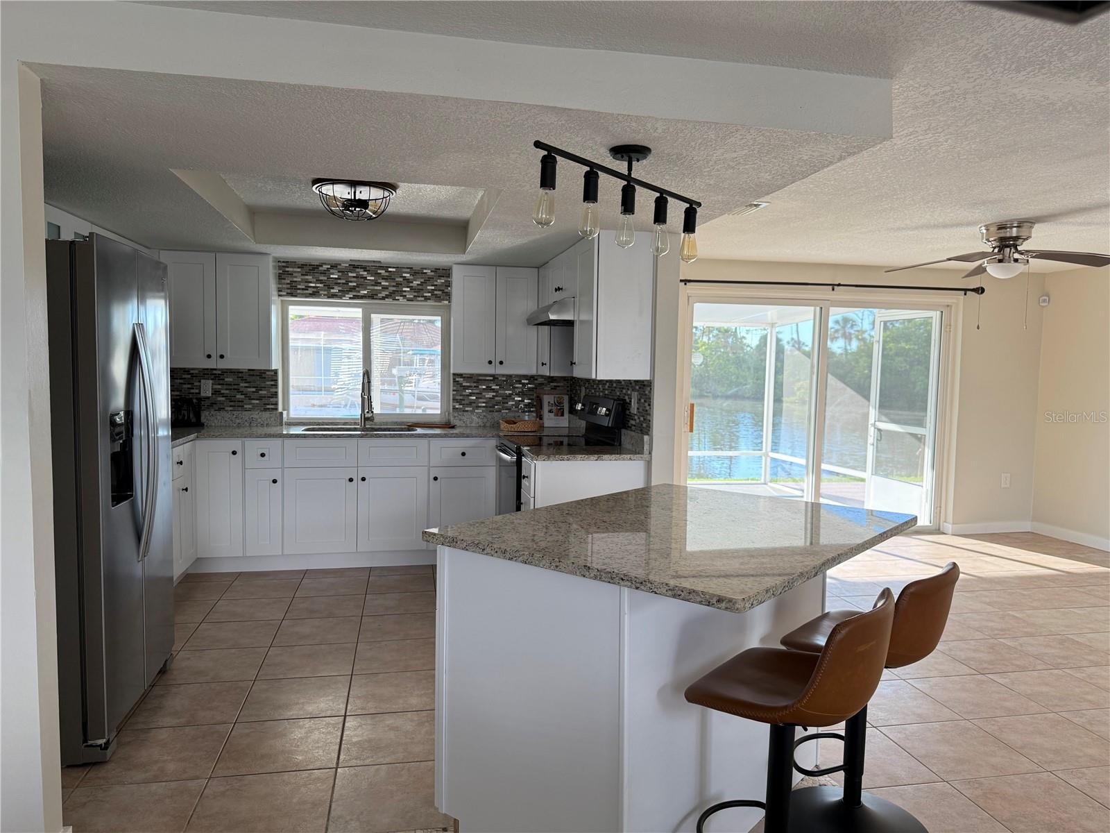 9927 ISLAND HARBOR DR