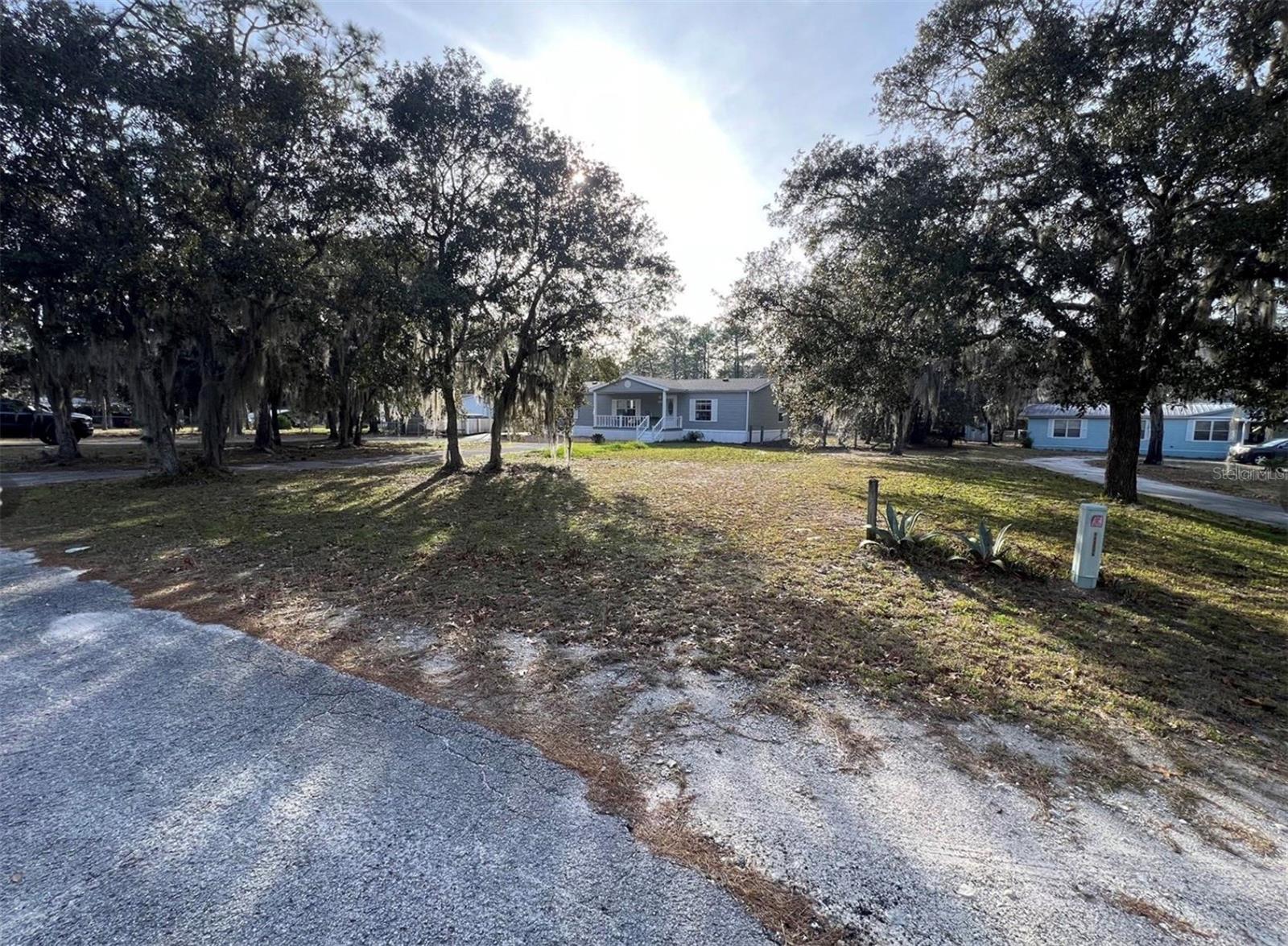 2042 S SUNWOOD PT