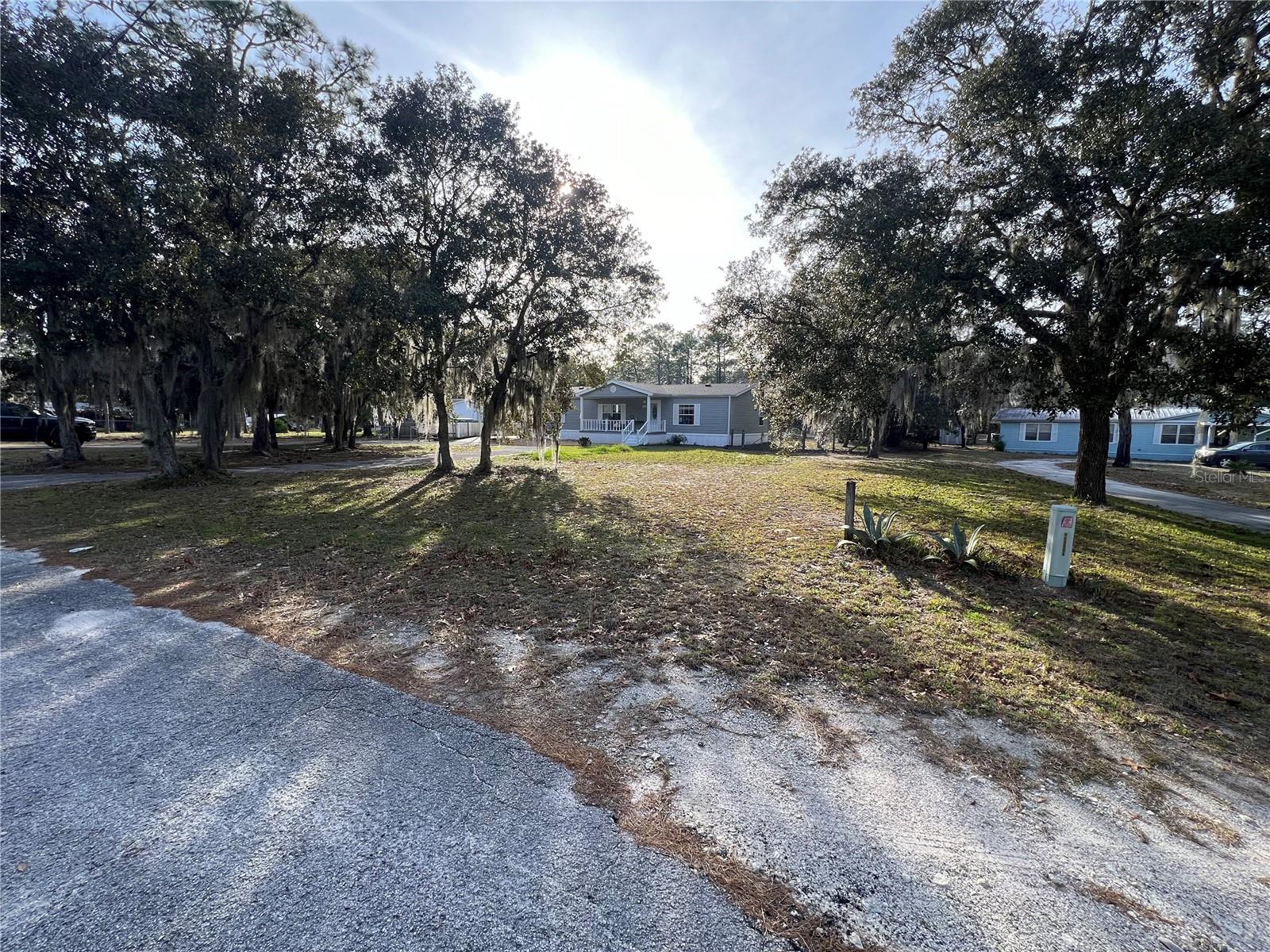 2042 S SUNWOOD PT
