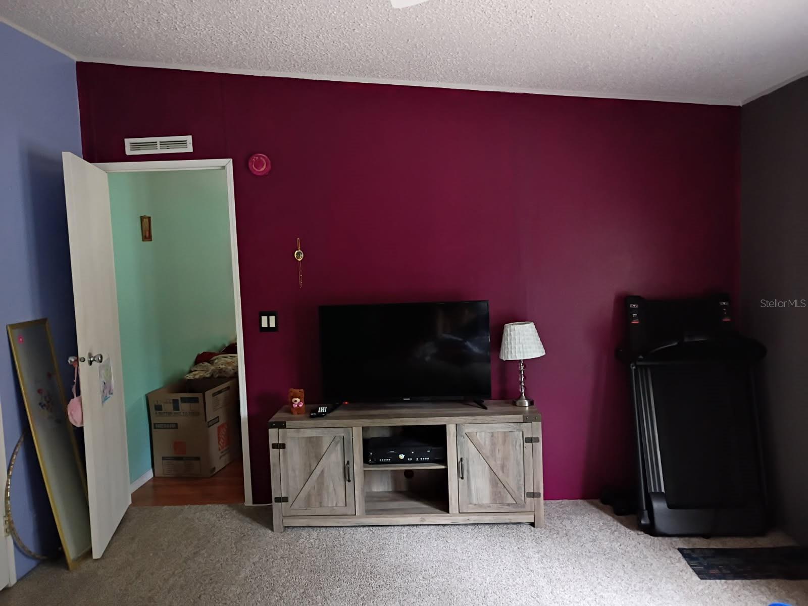 2042 S SUNWOOD PT