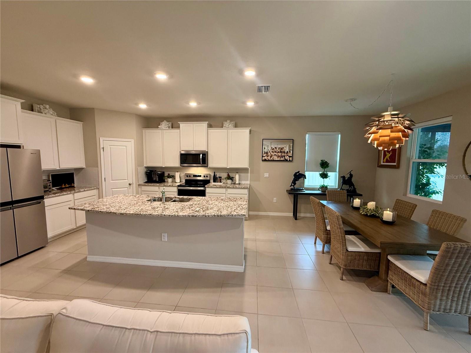 7611 ODESSA CT