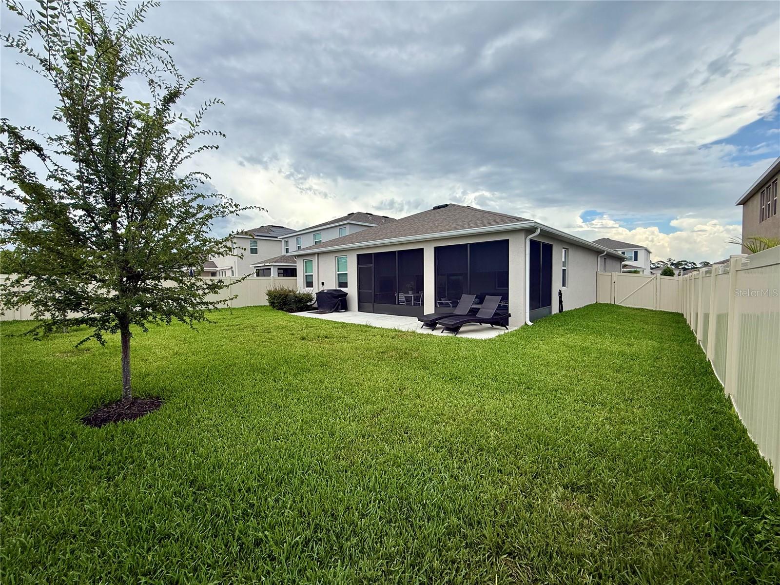 7611 ODESSA CT
