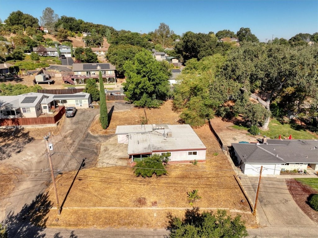 5765 Dolores Avenue