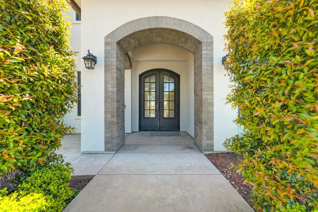 604 Russell Drive