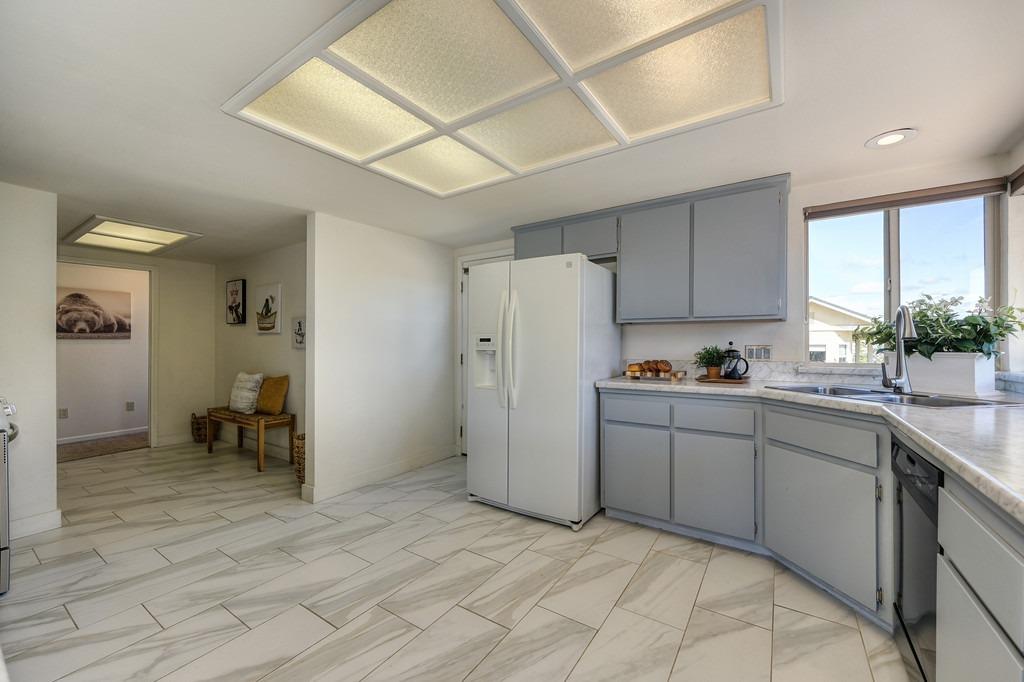 3229 Baron Court