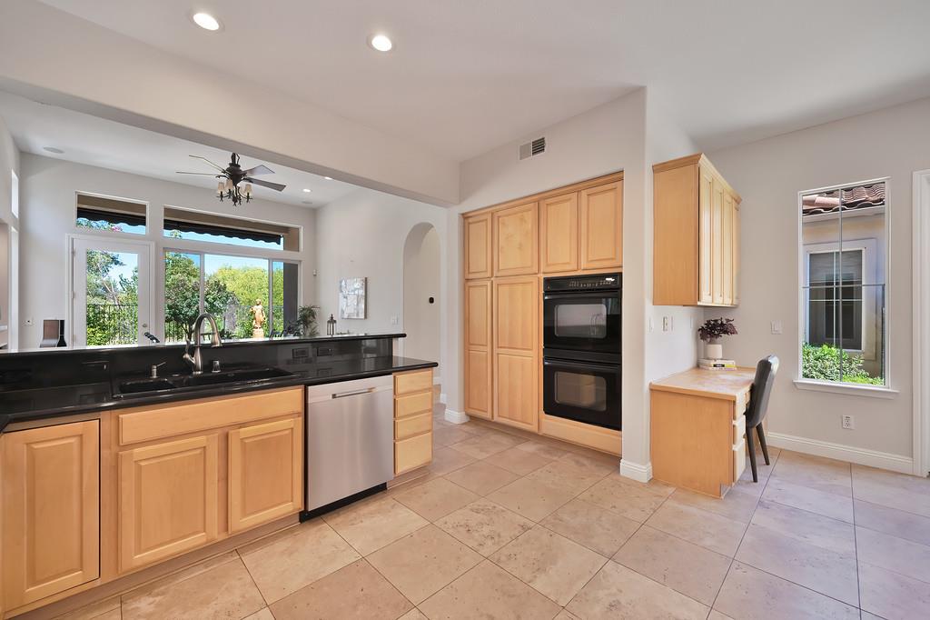 1729 Dornie Circle