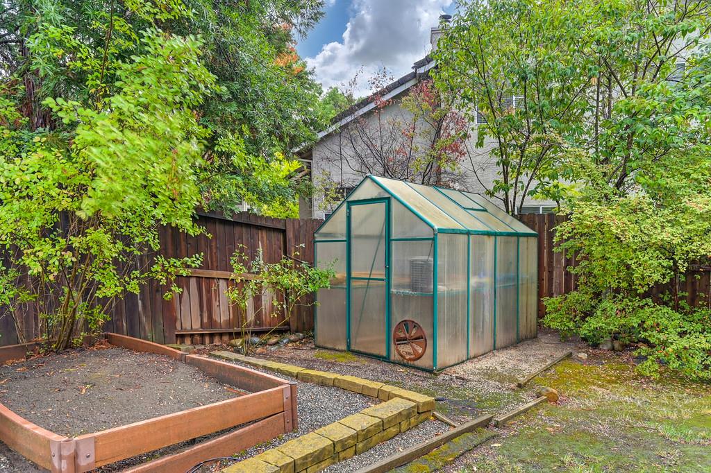 664 Cole Court