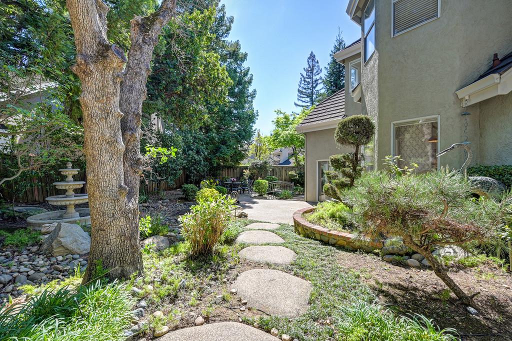 108 Copper Creek Drive