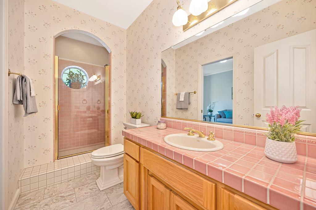 108 Copper Creek Drive
