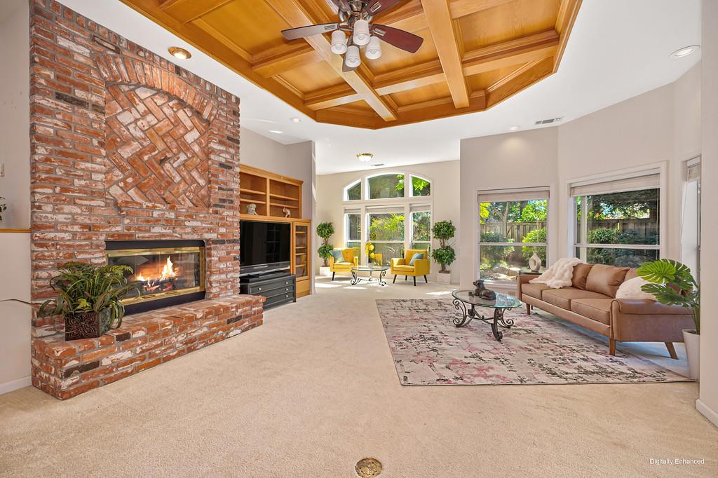 108 Copper Creek Drive