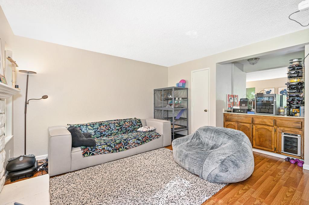7542 Pomerol Lane