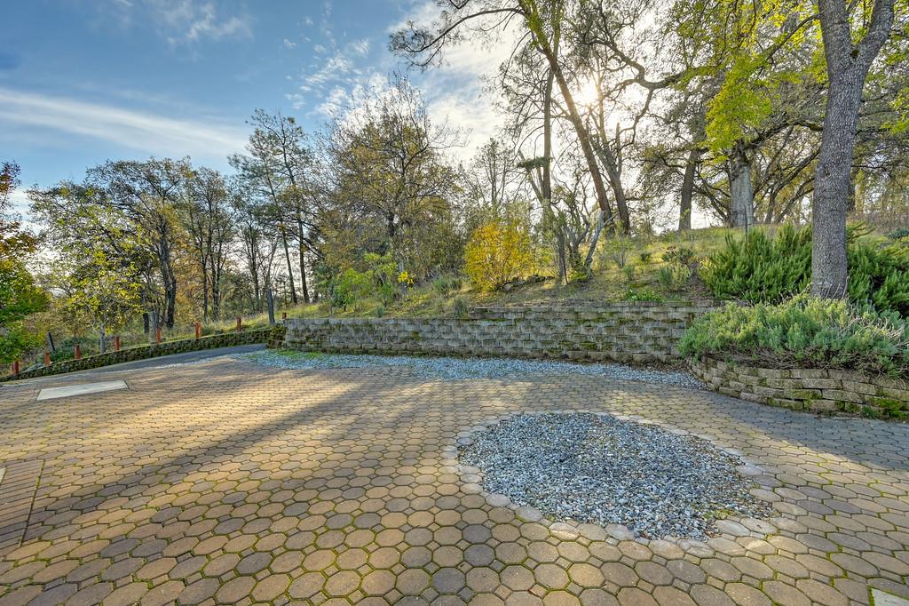 1244 Cold Springs
